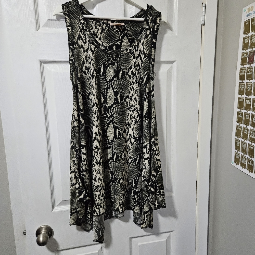 Snake print tank blouse